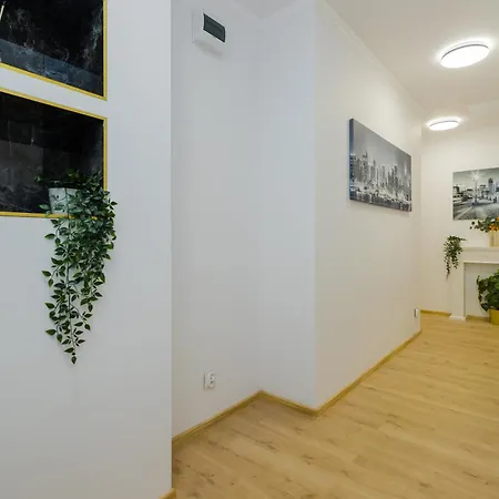 Stadion Narodowy Mg Ministudio Unit Przy Fabryce Wedla Kamionek Apartmán